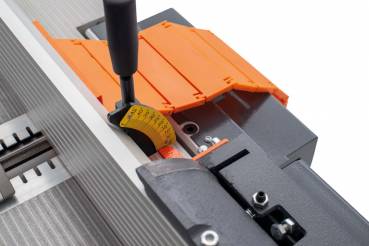 Winkelverstellung am Abrichtanschlag