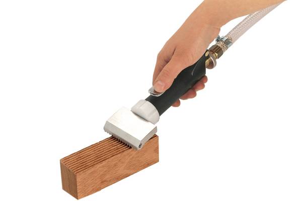 LogDos profilierte Kantendüse – für Keil- und Minizinkenverleimung bis 50 mm