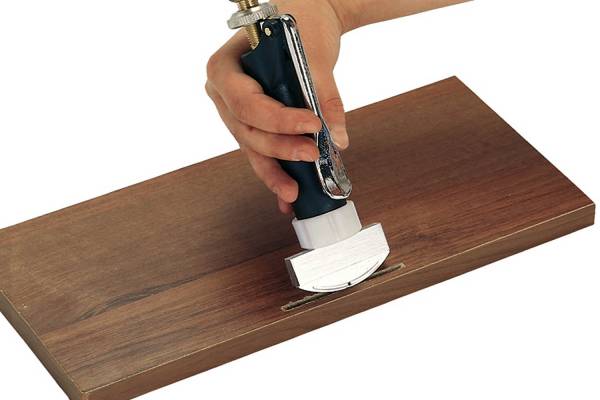 LogDos Lamellodüse zur Flachdübelverleimung