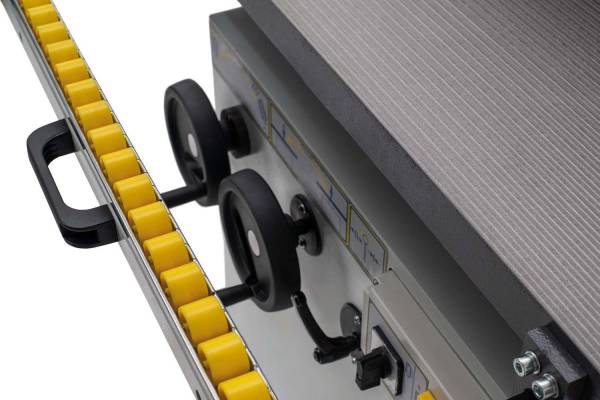 Ausziehbare Tischverbreiterung